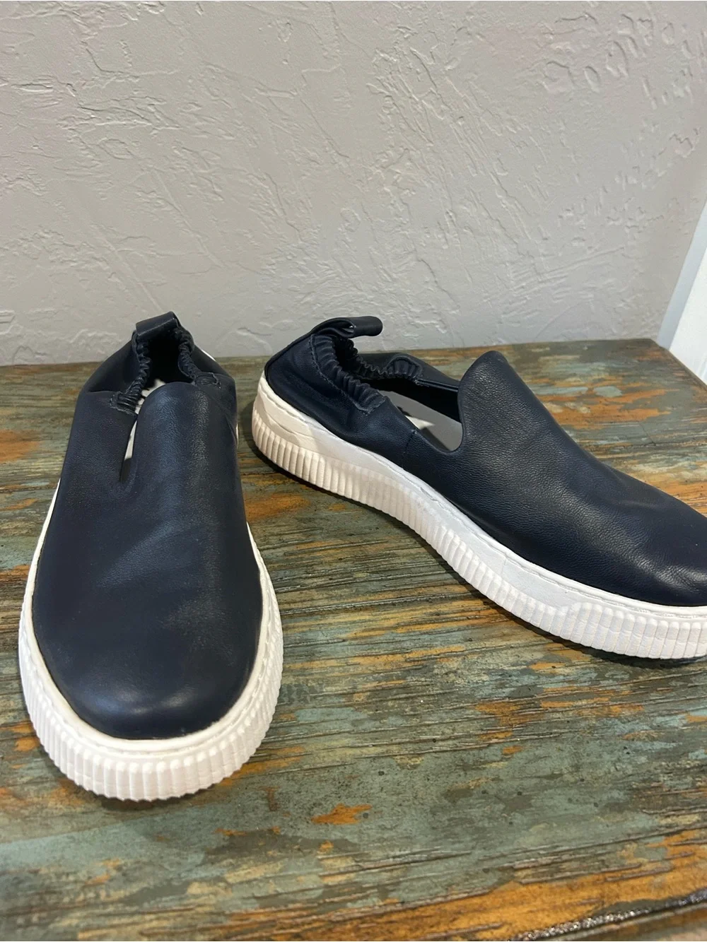 Sofft Slip-On Sneakers in Navy Blue with White Sole 8.5
